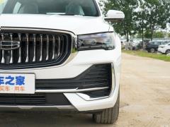2021 2.0TD мощная автоматическая полноприводная модель премиум-класса 2021 2.0TD high-power automatic four-wheel drive premium model Фото 82 из 135