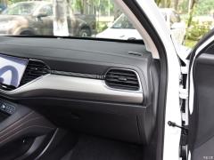 2021 2.0T полноприводный i-drive 2021 2.0T two-wheel drive i-drive Фото 221 из 660