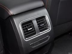 2021 2.0T полноприводный i-drive 2021 2.0T two-wheel drive i-drive Фото 535 из 660