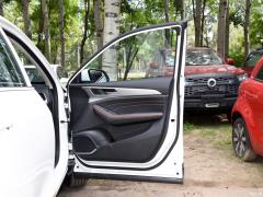 2021 2.0T полноприводный i-drive 2021 2.0T two-wheel drive i-drive Фото 545 из 660