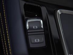 2021 2.0T полноприводная версия со сверхмощной производительностью 2021 2.0T four-wheel drive ultra-smart performance version Фото 7 из 43