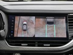 Полноприводная версия 2021 1.5T с чрезвычайно интеллектуальной технологией 2021 1.5T two-wheel drive extremely intelligent technology version Фото 90 из 375