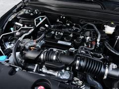 230TURBO Comfort Edition National VI 2018 г. 2018 230TURBO Comfort Edition National VI Фото 18 из 121