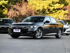 230TURBO Comfort Edition National VI 2018 г. 2018 230TURBO Comfort Edition National VI Фото 1 из 121