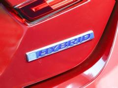 2018 Sharp Hybrid 2.0L с острым ошейником, издание National VI 2018 Sharp Hybrid 2.0L Sharp Collar Edition National VI Фото 124 из 135
