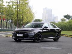 Honda Accord (CR)