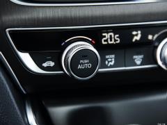 230TURBO Comfort Edition National VI 2018 г. 2018 230TURBO Comfort Edition National VI Фото 263 из 704