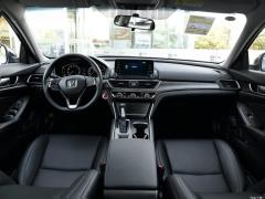 230TURBO Comfort Edition National VI 2018 г. 2018 230TURBO Comfort Edition National VI Фото 242 из 704