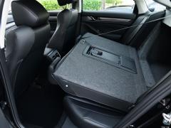 230TURBO Comfort Edition National VI 2018 г. 2018 230TURBO Comfort Edition National VI Фото 612 из 704