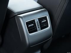 230TURBO Comfort Edition National VI 2018 г. 2018 230TURBO Comfort Edition National VI Фото 608 из 704
