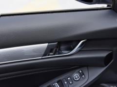 260TURBO Deluxe Edition National VI 2018 г. 2018 260TURBO Deluxe Edition National VI Фото 356 из 704