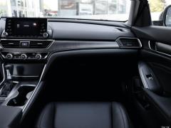 230TURBO Comfort Edition National VI 2018 г. 2018 230TURBO Comfort Edition National VI Фото 245 из 704