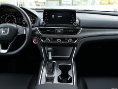 230TURBO Comfort Edition National VI 2018 г. 2018 230TURBO Comfort Edition National VI Фото 244 из 704