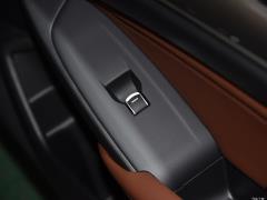 2018 Rui · Гибрид 2.0L Ruizhi Edition National VI 2018 Rui·Hybrid 2.0L Ruizhi Edition National VI Фото 41 из 45