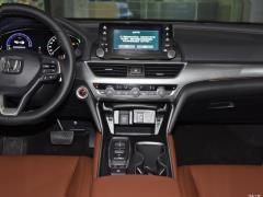 2018 Rui · Гибрид 2.0L Ruizhi Edition National VI 2018 Rui·Hybrid 2.0L Ruizhi Edition National VI Фото 3 из 45