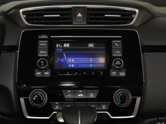 2021 240TURBO CVT полноприводная комфортная версия 2021 240TURBO CVT two-wheel drive comfort version Фото 69 из 184
