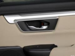 2021 240TURBO CVT полноприводная комфортная версия 2021 240TURBO CVT two-wheel drive comfort version Фото 168 из 184