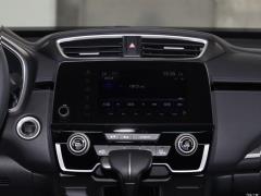 2021 240TURBO CVT полноприводная городская версия 2021 240TURBO CVT two-wheel drive urban version Фото 345 из 813