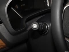 2021 модная полноприводная полноприводная версия 240TURBO CVT 2021 240TURBO CVT two-wheel drive fashion version Фото 250 из 813