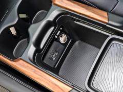 2021 240TURBO CVT полноприводная роскошная версия 2021 240TURBO CVT four-wheel drive luxury version Фото 546 из 813