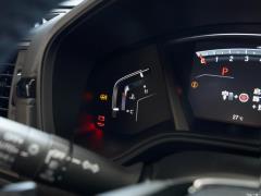 2021 240TURBO CVT 4WD Black Jazz Edition 2021 240TURBO CVT 4WD Black Jazz Edition Фото 10 из 813