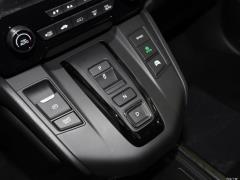 2021 Sharp · Гибридный 2.0L 4WD Net · Black Jazz Edition 2021 Sharp·Hybrid 2.0L 4WD Net·Black Jazz Edition Фото 88 из 813