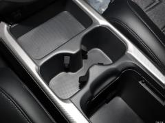2021 240TURBO CVT полноприводная городская версия 2021 240TURBO CVT two-wheel drive urban version Фото 358 из 813