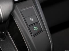 2021 модная полноприводная полноприводная версия 240TURBO CVT 2021 240TURBO CVT two-wheel drive fashion version Фото 268 из 813
