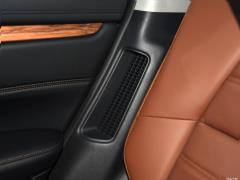2021 год - Sharp Hybrid 2.0L 4WD Net Enjoy Edition 2021 Sharp Hybrid 2.0L 4WD Net Enjoy Edition Фото 514 из 642