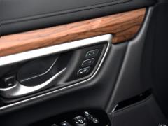 2021 год - Sharp Hybrid 2.0L 4WD Net Enjoy Edition 2021 Sharp Hybrid 2.0L 4WD Net Enjoy Edition Фото 481 из 642