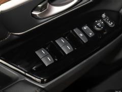 2021 240TURBO CVT 4WD Premium Edition 2021 240TURBO CVT 4WD Premium Edition Фото 525 из 642