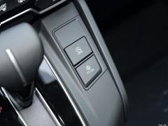 2021 240TURBO CVT полноприводная премиум версия 2021 240TURBO CVT four-wheel drive premium version Фото 294 из 642