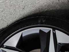 2021 1,5-литровый вариатор LUX Premium Edition 2021 1.5L CVT LUX Premium Edition Фото 44 из 77