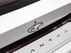 2021 1,5-литровый вариатор LUX Premium Edition 2021 1.5L CVT LUX Premium Edition Фото 60 из 77