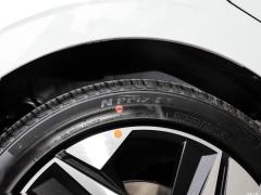 2021 1,5-литровый вариатор LUX Premium Edition 2021 1.5L CVT LUX Premium Edition Фото 42 из 77
