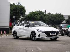 2021 1,5-литровый вариатор LUX Premium Edition 2021 1.5L CVT LUX Premium Edition Фото 3 из 77