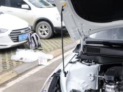 2021 1,5-литровый вариатор LUX Premium Edition 2021 1.5L CVT LUX Premium Edition Фото 12 из 77