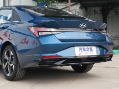 2021 1,5-литровый вариатор LUX Premium Edition 2021 1.5L CVT LUX Premium Edition Фото 54 из 215