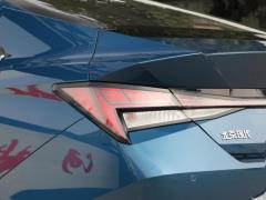 2021 1,5-литровый вариатор LUX Premium Edition 2021 1.5L CVT LUX Premium Edition Фото 55 из 215