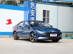 Фото Hyundai Elantra 