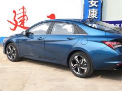 2021 1,5-литровый вариатор LUX Premium Edition 2021 1.5L CVT LUX Premium Edition Фото 53 из 215