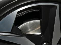 2021 1,5-литровый вариатор LUX Premium Edition 2021 1.5L CVT LUX Premium Edition Фото 29 из 49