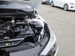 2021 1,5-литровый вариатор LUX Premium Edition 2021 1.5L CVT LUX Premium Edition Фото 9 из 49