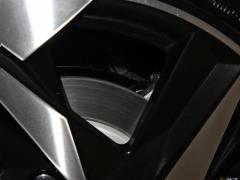 2021 1,5-литровый вариатор LUX Premium Edition 2021 1.5L CVT LUX Premium Edition Фото 36 из 49