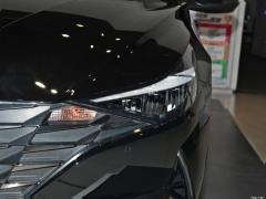 2021 1,5-литровый вариатор LUX Premium Edition 2021 1.5L CVT LUX Premium Edition Фото 19 из 49