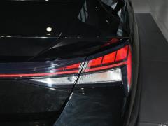 2021 1,5-литровый вариатор LUX Premium Edition 2021 1.5L CVT LUX Premium Edition Фото 45 из 49