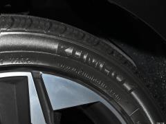 2021 1,5-литровый вариатор LUX Premium Edition 2021 1.5L CVT LUX Premium Edition Фото 26 из 49