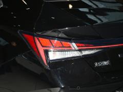 2021 1,5-литровый вариатор LUX Premium Edition 2021 1.5L CVT LUX Premium Edition Фото 40 из 49