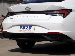 2021 1,5-литровый вариатор LUX Premium Edition 2021 1.5L CVT LUX Premium Edition Фото 58 из 73