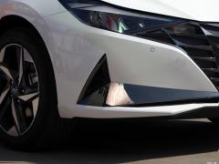 2021 1,5-литровый вариатор LUX Premium Edition 2021 1.5L CVT LUX Premium Edition Фото 18 из 73